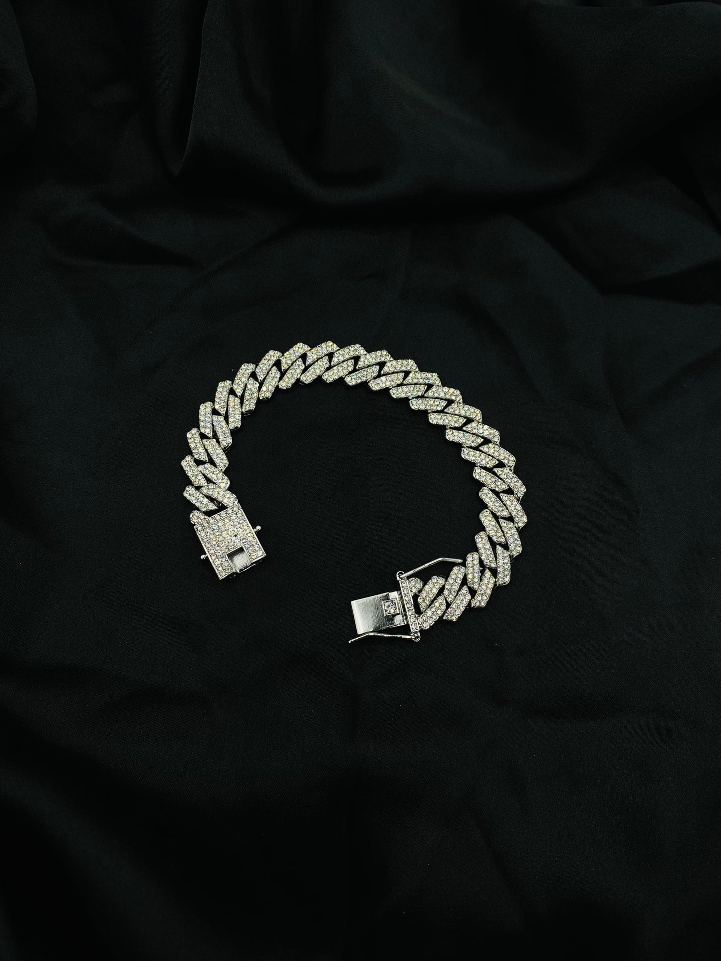 Beautiful Iced Out Braclet