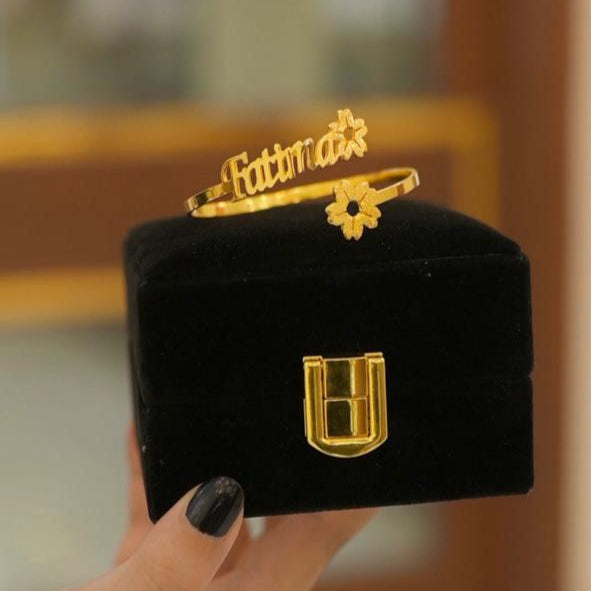 Beautiful Customiz Name Bangle