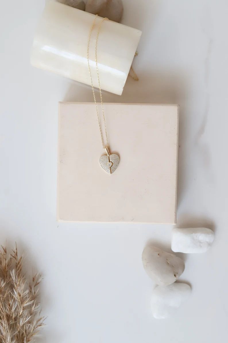 Engraved Name Diamond Hert Necklace