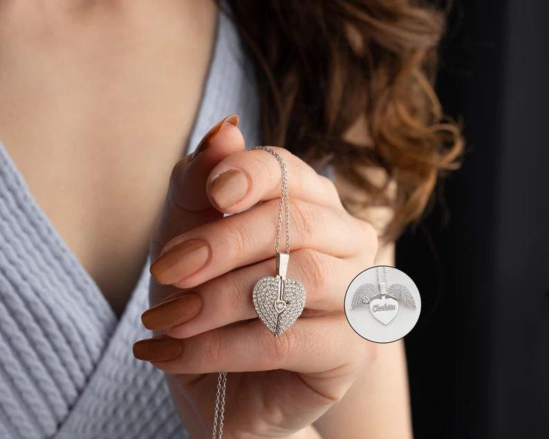 Engraved Name Diamond Hert Necklace