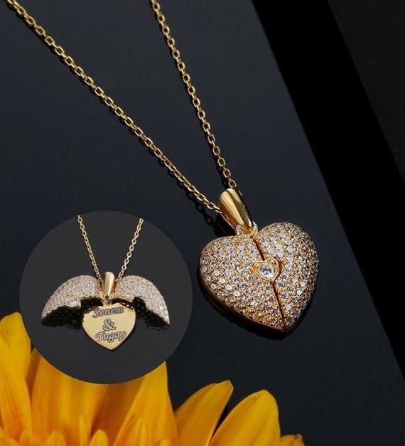 Engraved Name Diamond Hert Necklace